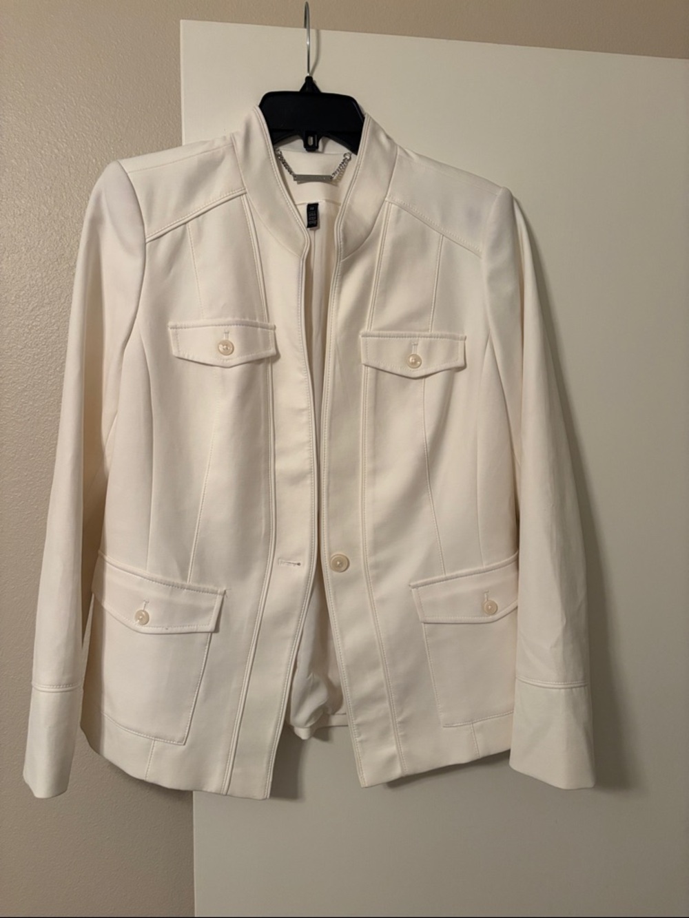 Women’s Cream Structured Zip-Front Jacket